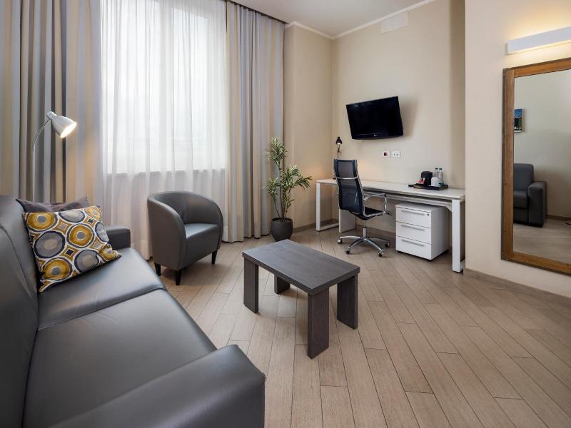 Chc Business Residence image