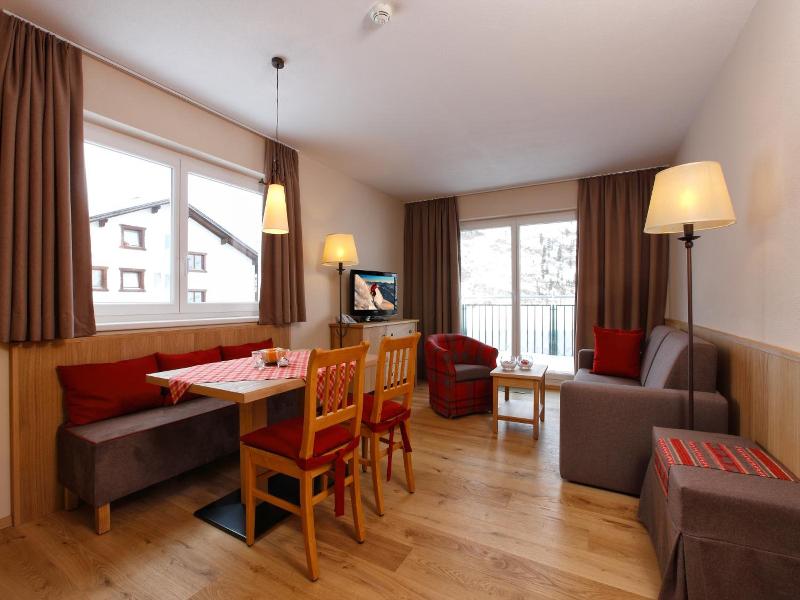 Hotel Enzian Apartmenthotel Johannes image