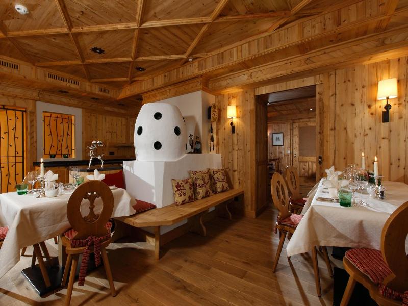 Hotel Enzian Apartmenthotel Johannes image