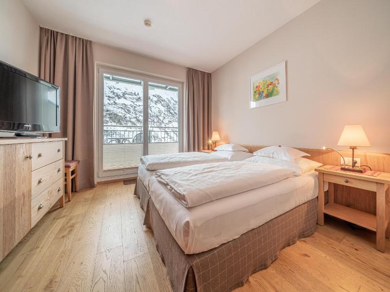 Hotel Enzian Apartmenthotel Johannes image