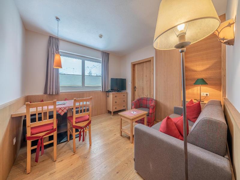 Hotel Enzian Apartmenthotel Johannes image