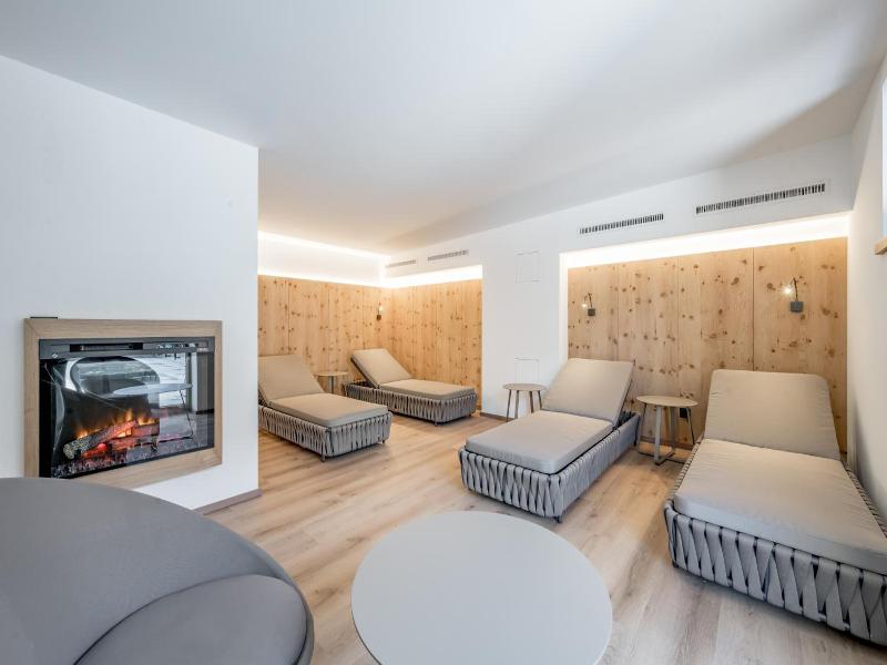 Hotel Enzian Apartmenthotel Johannes image