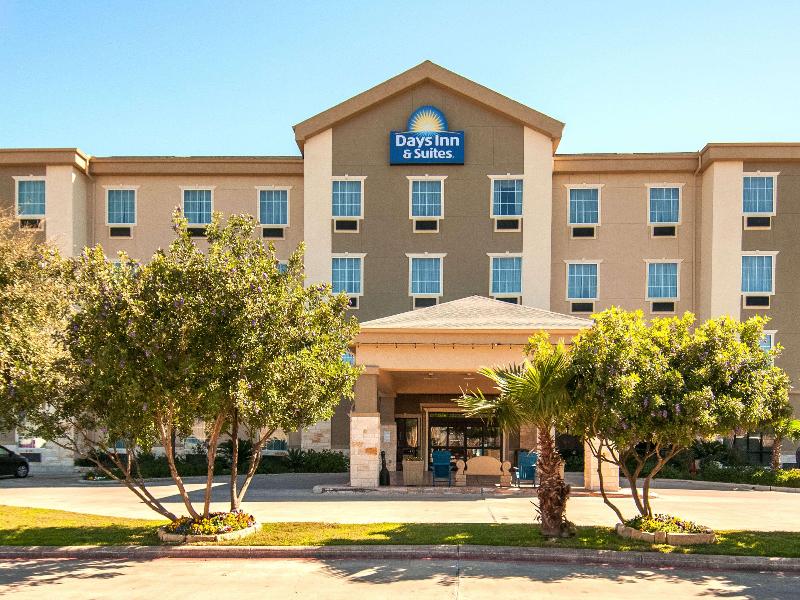 Comfort Inn Suites Att image