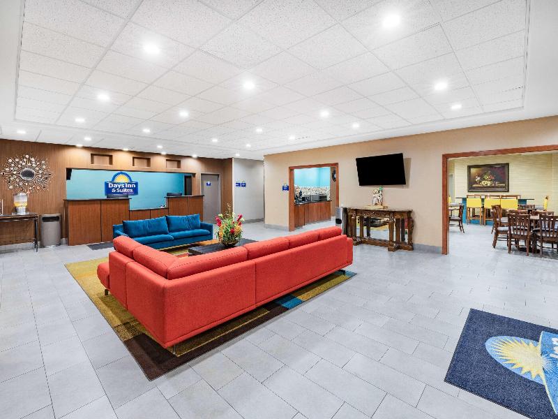 Comfort Inn Suites Att image