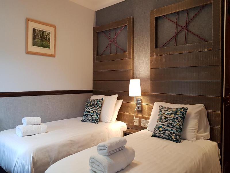 Clachaig Inn image