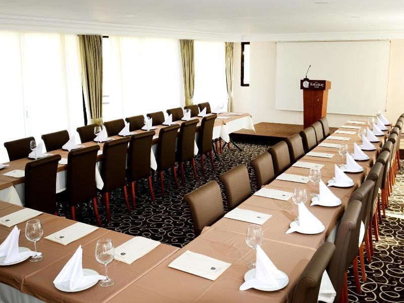 By Karaaslan Inn Ex Ozcelik Hotel image