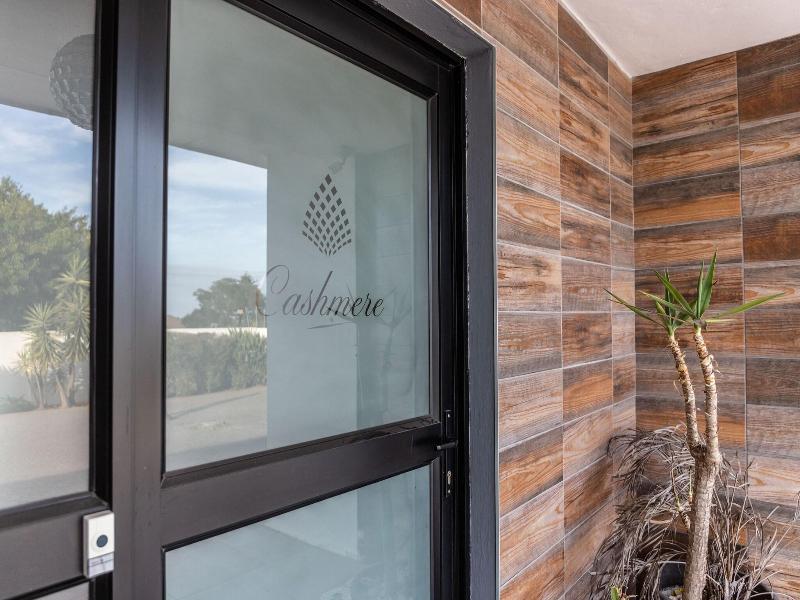 Cashmere Suites image