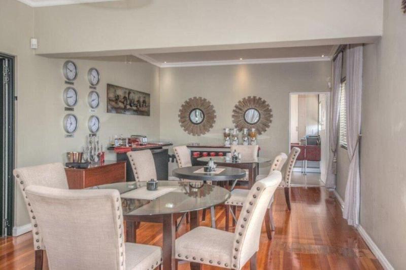 Cashmere Suites image