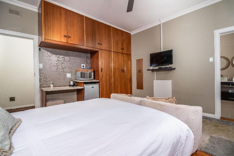 Cashmere Suites image