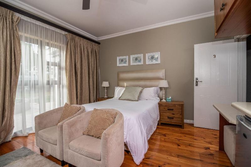 Cashmere Suites image
