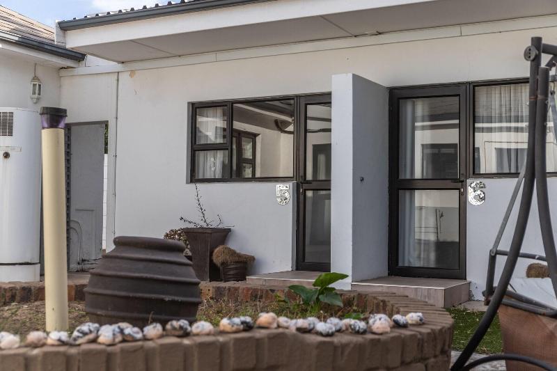 Cashmere Suites image