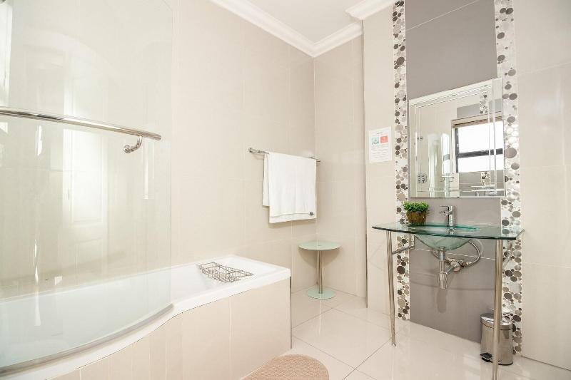 Cashmere Suites image