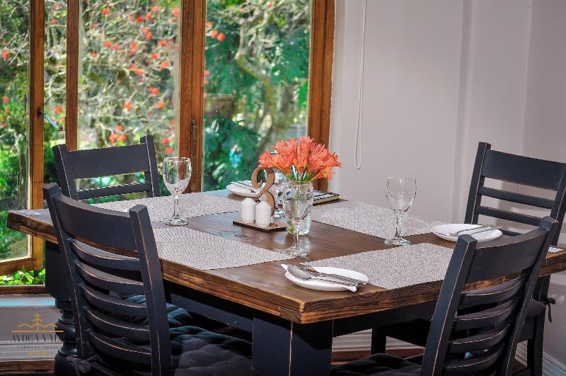 Avoca Vale Country Hotel