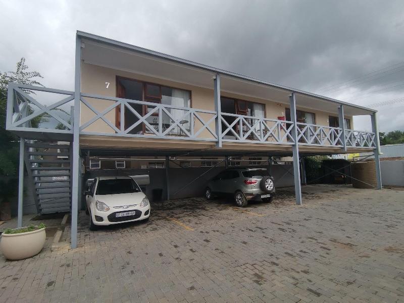 Rene S Guest House