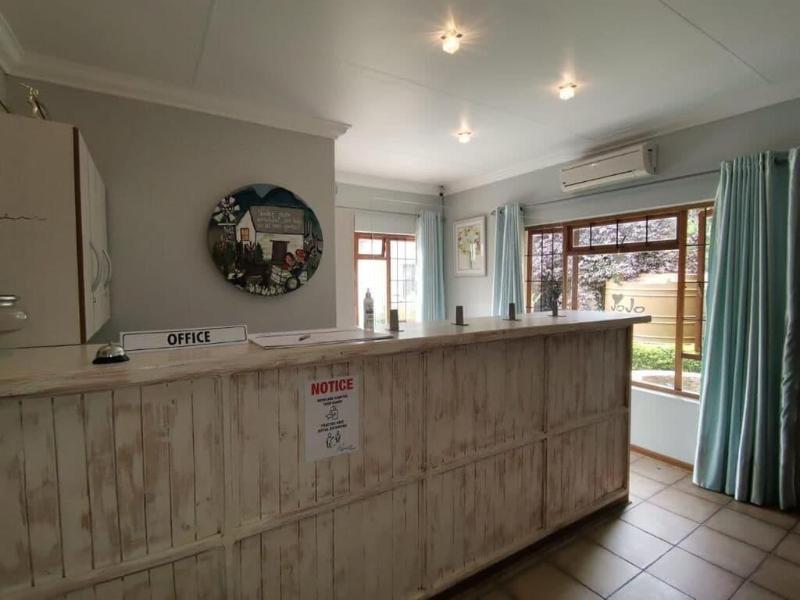 Rene S Guest House