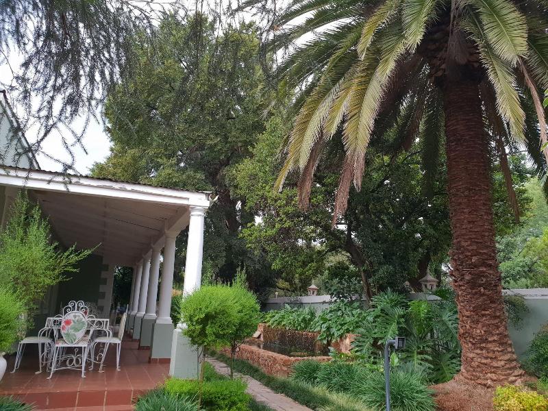 Bauhenia Guesthouse image