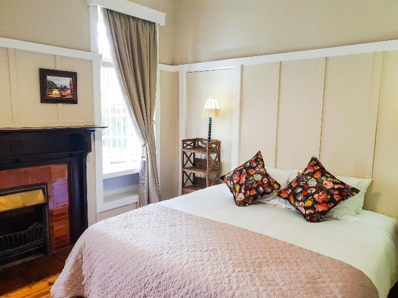 Bauhenia Guesthouse image