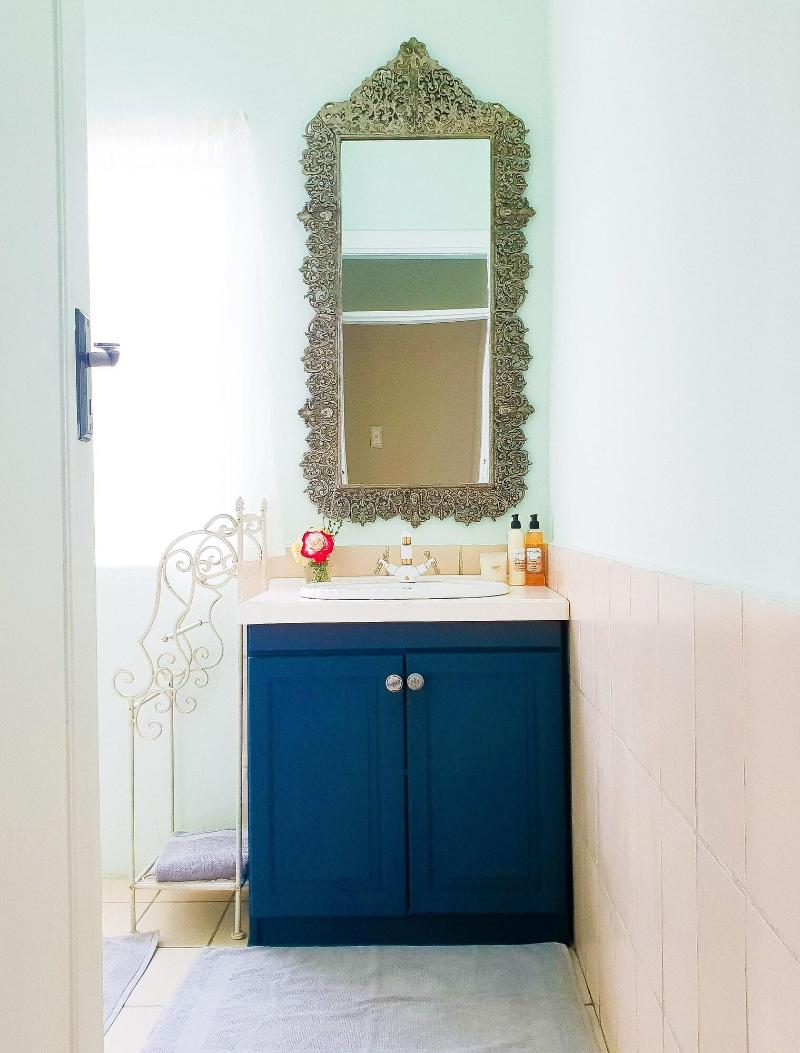 Bauhenia Guesthouse image