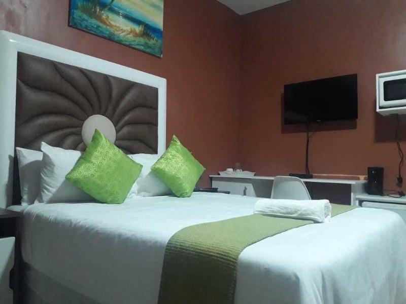 Vakhusi Bed And Breakfast image