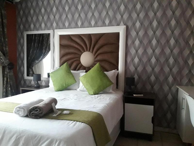 Vakhusi Bed And Breakfast image