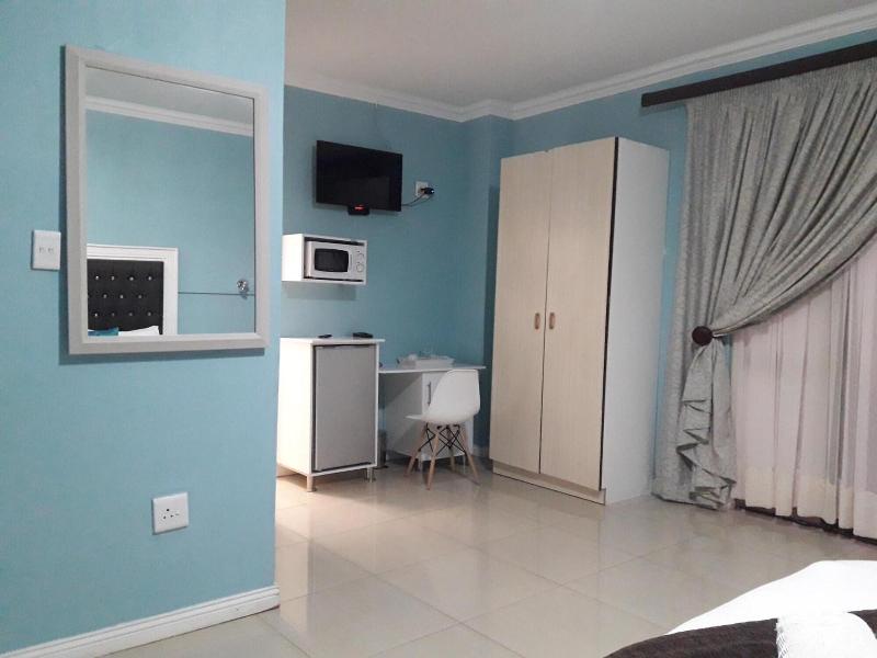 Vakhusi Bed And Breakfast image