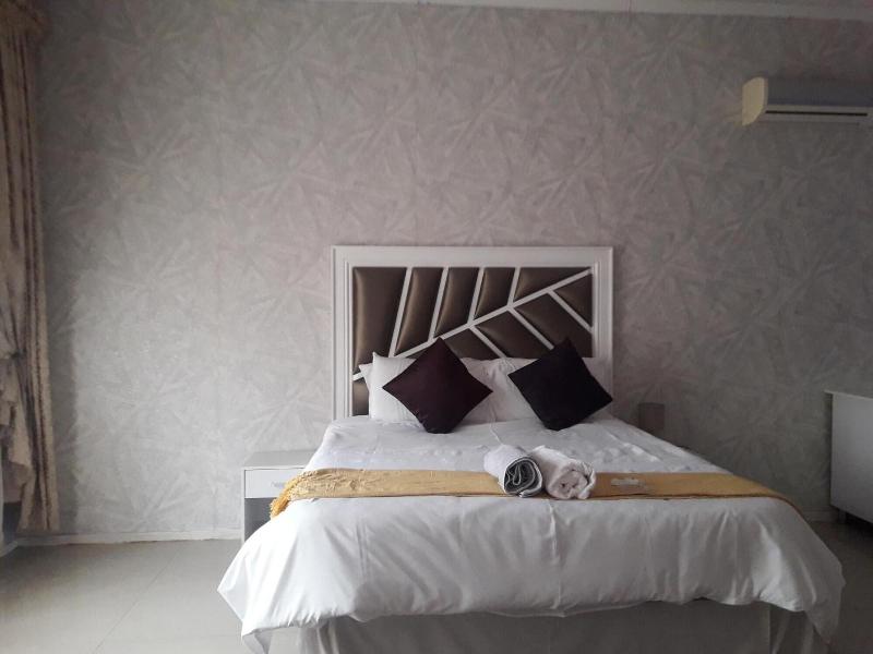 Vakhusi Bed And Breakfast image
