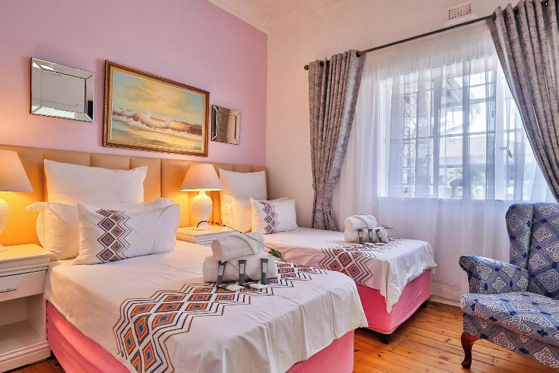 Sunbury Bed And Breakfast image