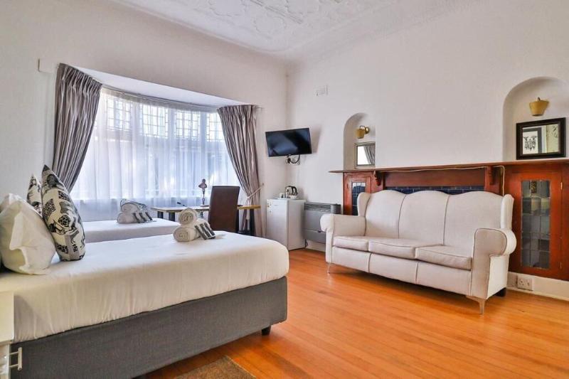 Sunbury Bed And Breakfast image