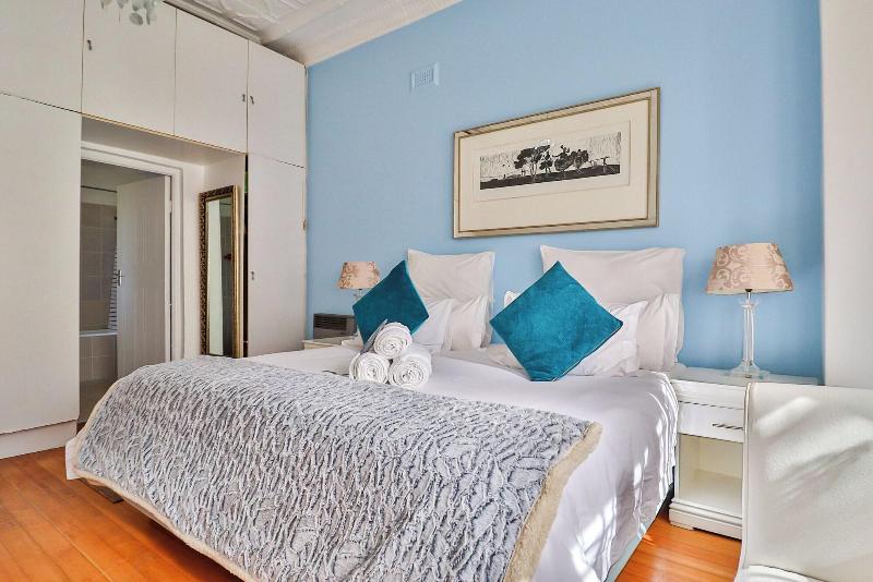 Sunbury Bed And Breakfast image