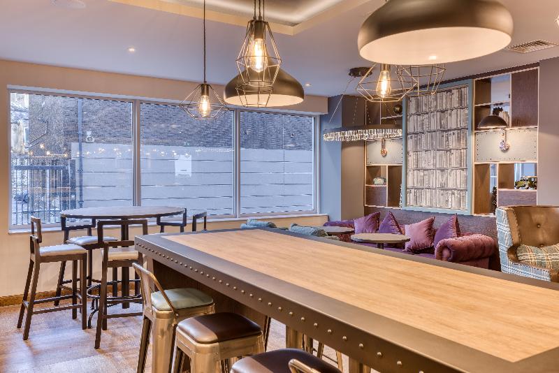 Premier Inn Cork City Centre image