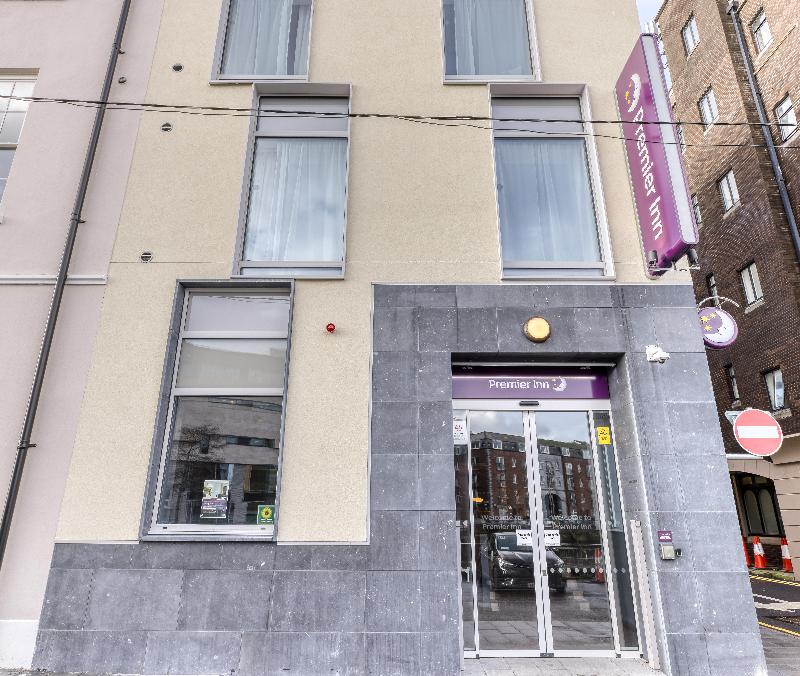 Premier Inn Cork City Centre image
