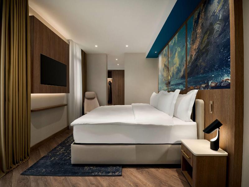 La Quinta By Wyndham Batumi image