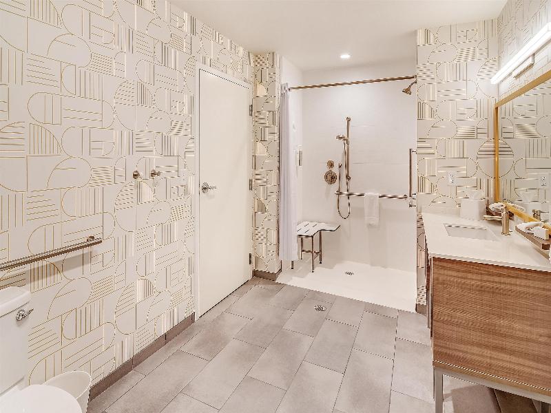 Home2 Suites by Hilton Crestview I-10 — photo 21