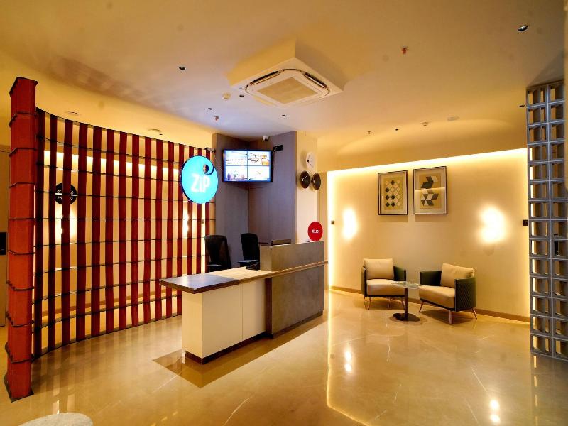 Zip By Spree Hotels Nanded image