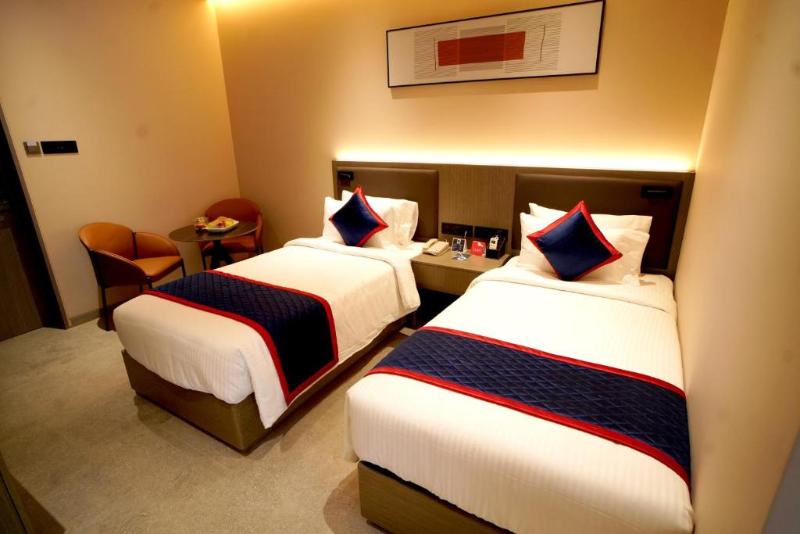 Zip By Spree Hotels Nanded image