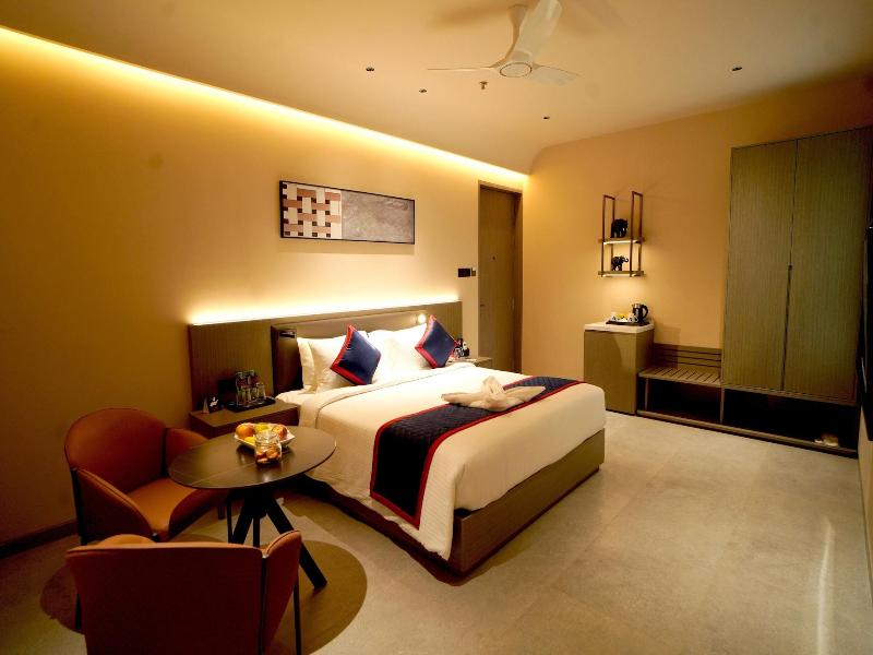 Zip By Spree Hotels Nanded image