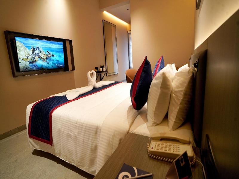 Zip By Spree Hotels Nanded image