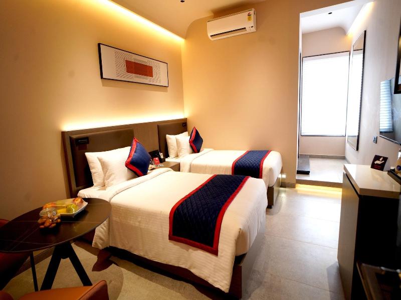 Zip By Spree Hotels Nanded image