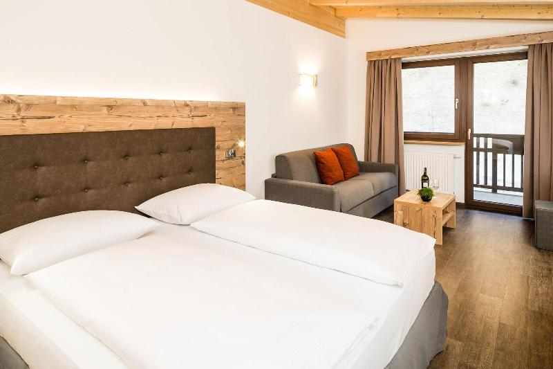 Hotel Almina image