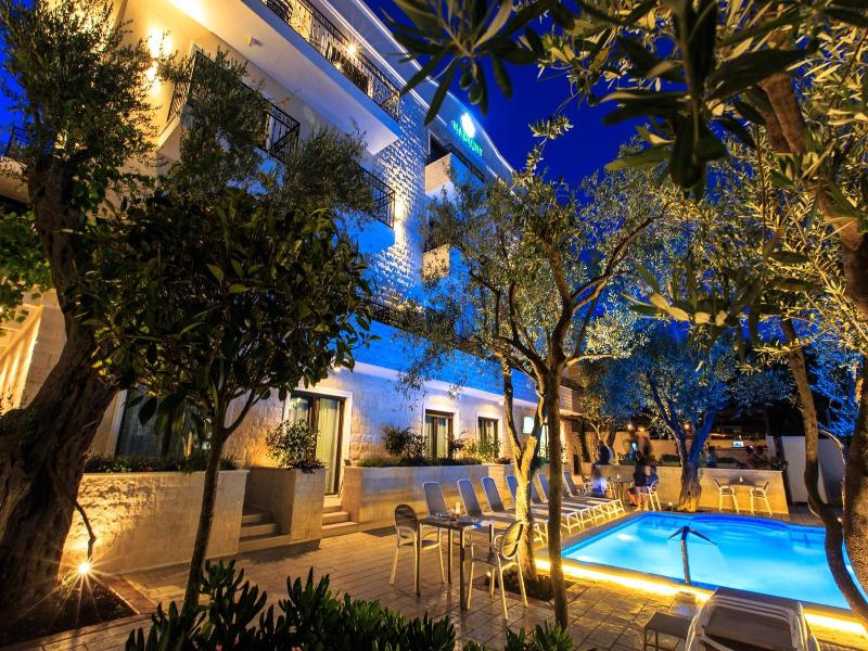 Hotel Harmony By Aycon  image