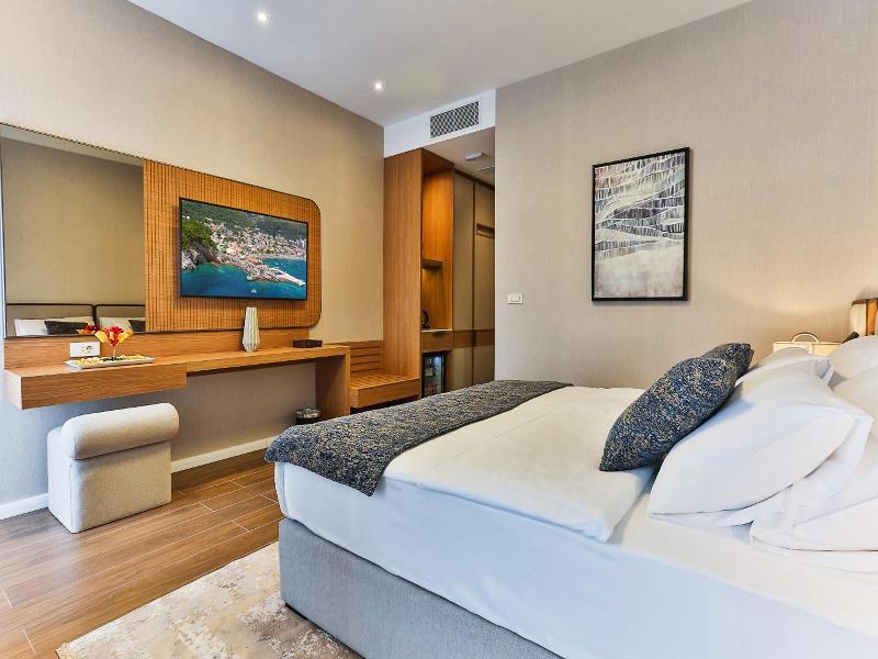 Hotel Harmony By Aycon  image