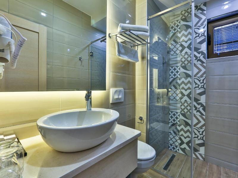 Hotel Harmony By Aycon  image