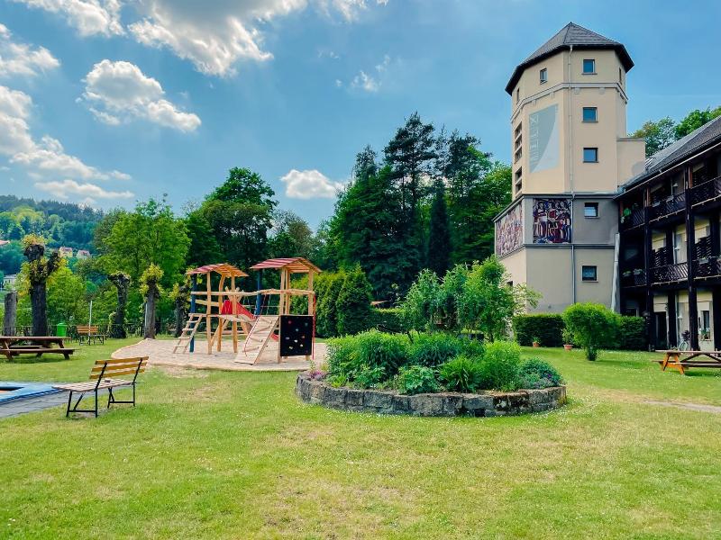 Aktiv Hotel Stock Stein image