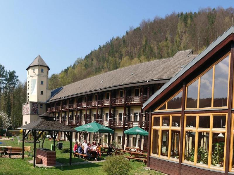 Aktiv Hotel Stock Stein image