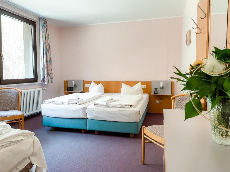 Aktiv Hotel Stock Stein image