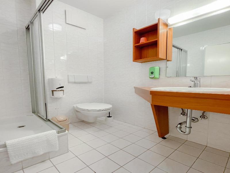 Aktiv Hotel Stock Stein image