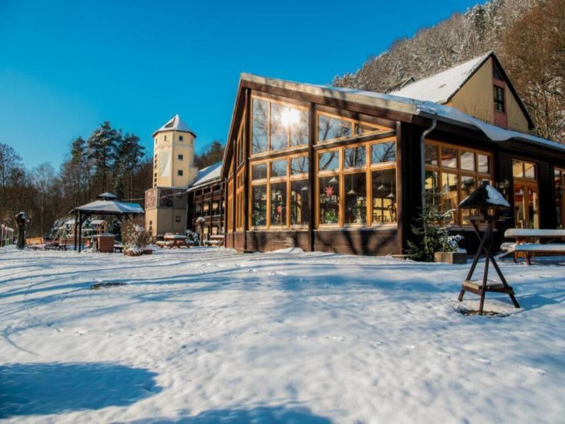Aktiv Hotel Stock Stein image