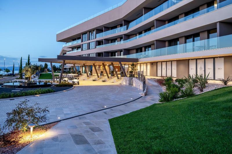 Petram Resort Residences image
