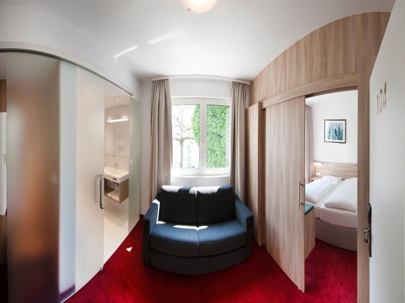 Hotel Zur Post image