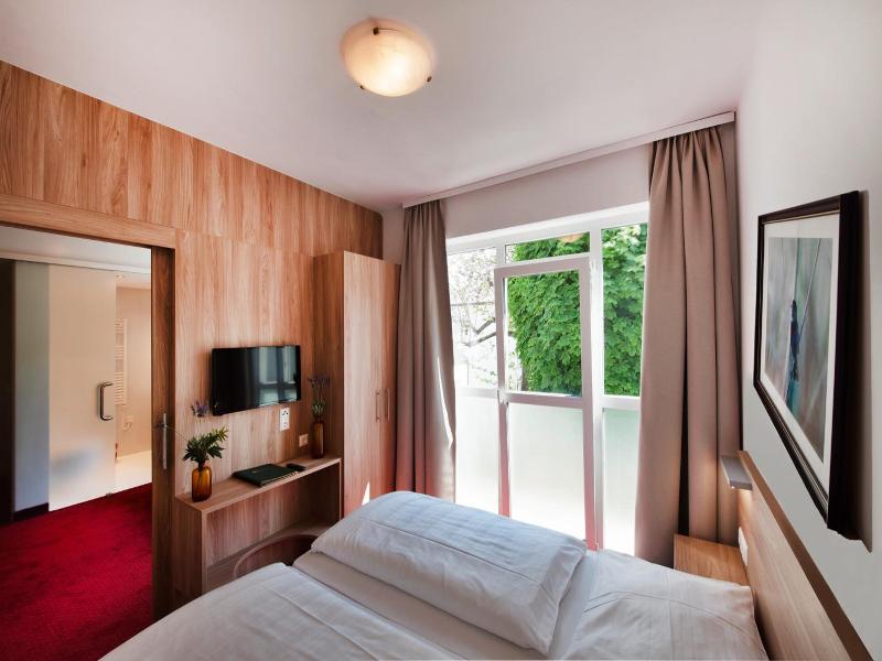 Hotel Zur Post image
